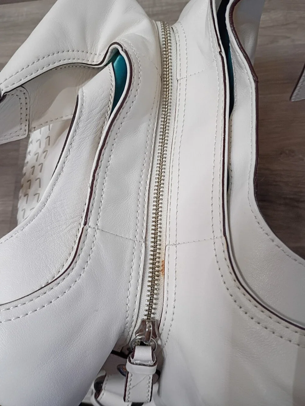 Coach Classic‎ Madison Maggie White Woven Leather Zip Top Hobo Shoulder Handbag